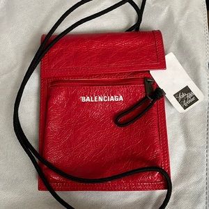 BALENCIAGA EXPLORER SMALL POUCH WITH STRAP